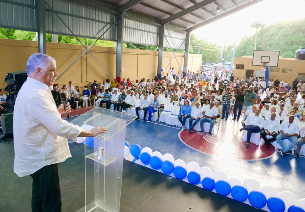 Miguel Vargas: “Este gobierno ha hecho de las pensiones un festín al actuar sin escrúpulos”