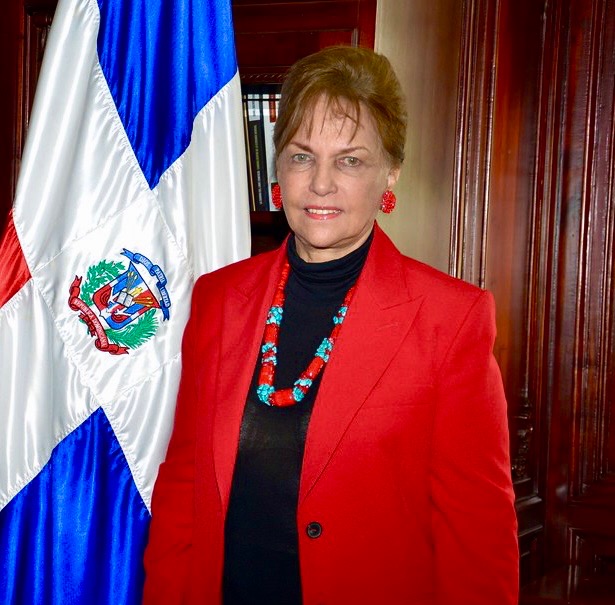PRD designa a Peggy Cabral para observar elecciones de Guatemala