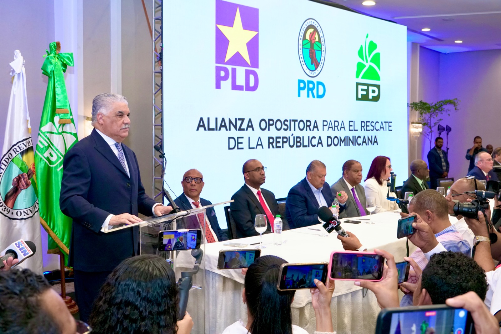 Declaración conjunta: PLD-FP-PRD presentan “Alianza Opositora Rescate RD”