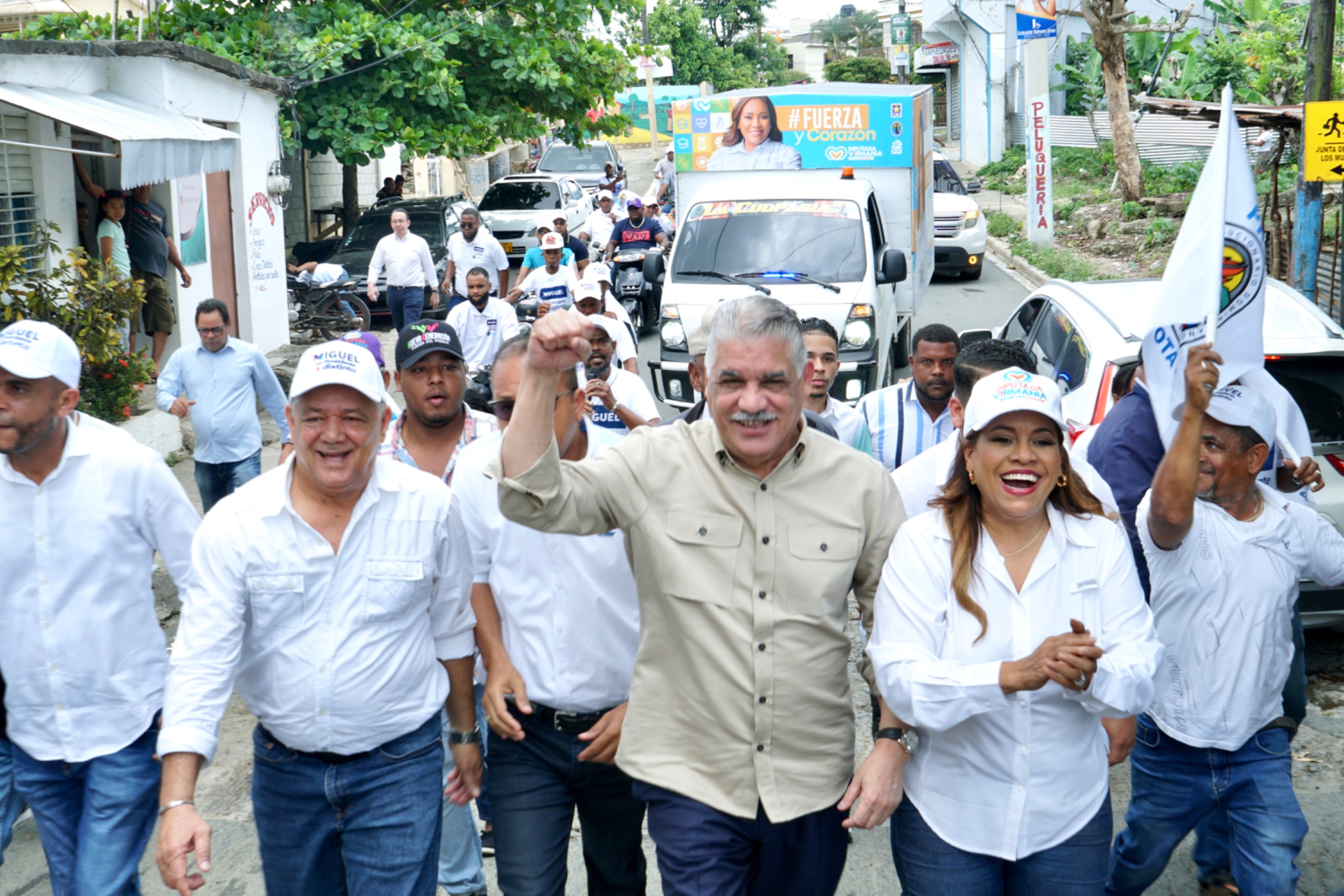Miguel Vargas: “Oficialismo continúa malas prácticas para imponer fallida reelección”